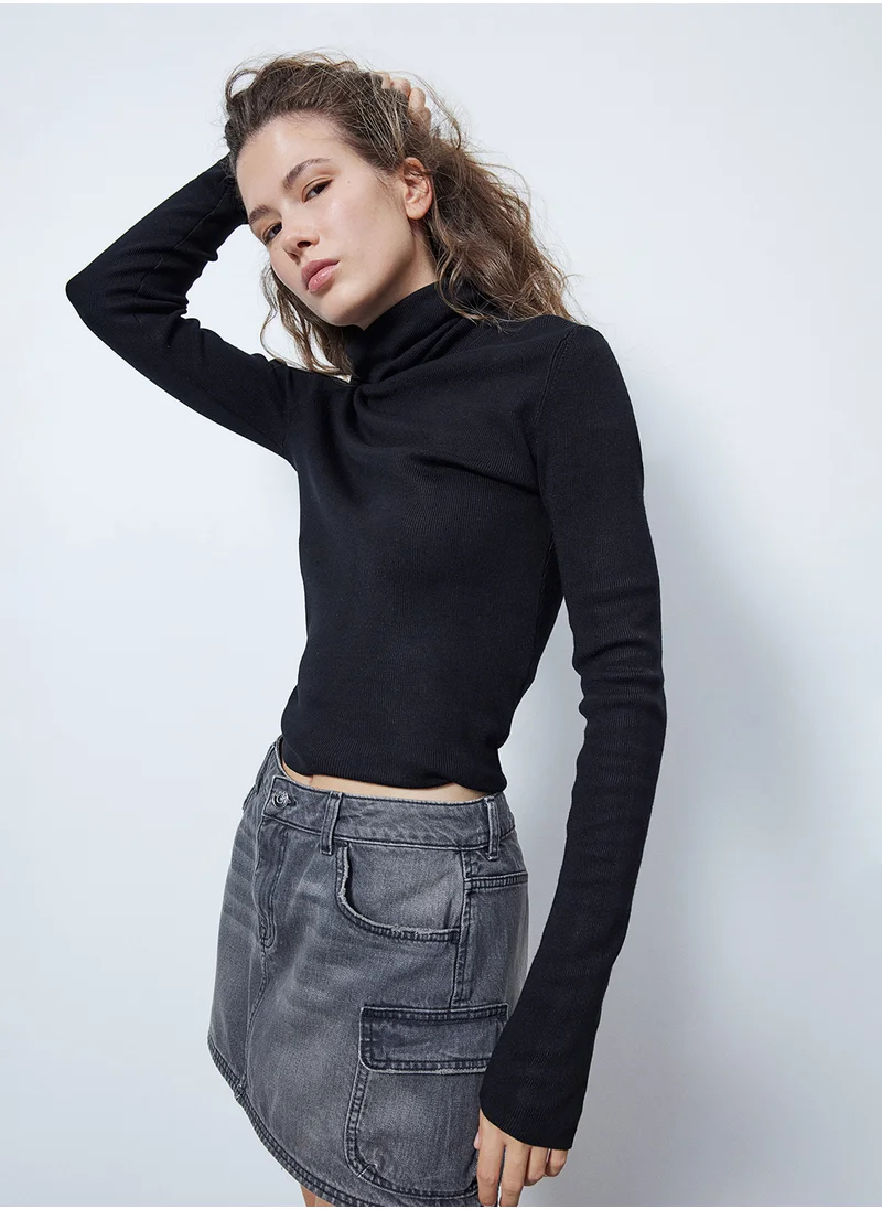 H&M Polo-Neck Top