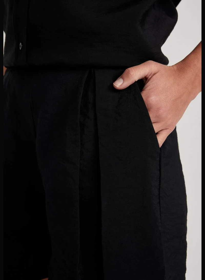 DeFacto Woman Woven Short