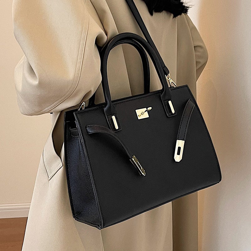 Wedding Bag High-Grade Texture Small Bag Women'S Bag Large Capacity New Red Envelope Handbag Red Wedding Bride Messenger Bag - Image 4
