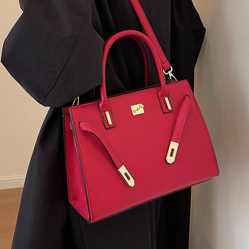Wedding Bag High-Grade Texture Small Bag Women'S Bag Large Capacity New Red Envelope Handbag Red Wedding Bride Messenger Bag - Image 3