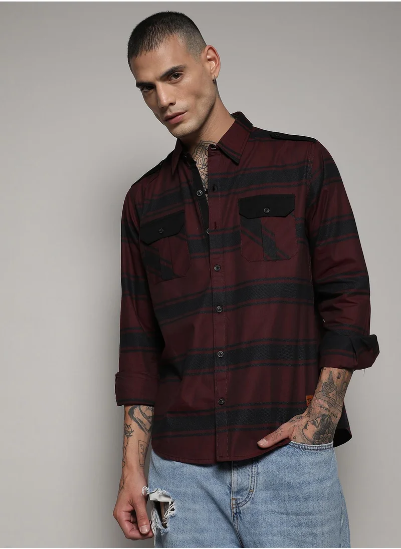 Campus Sutra Men's Black & Maroon Red Horizontal Halo Striped Shirt