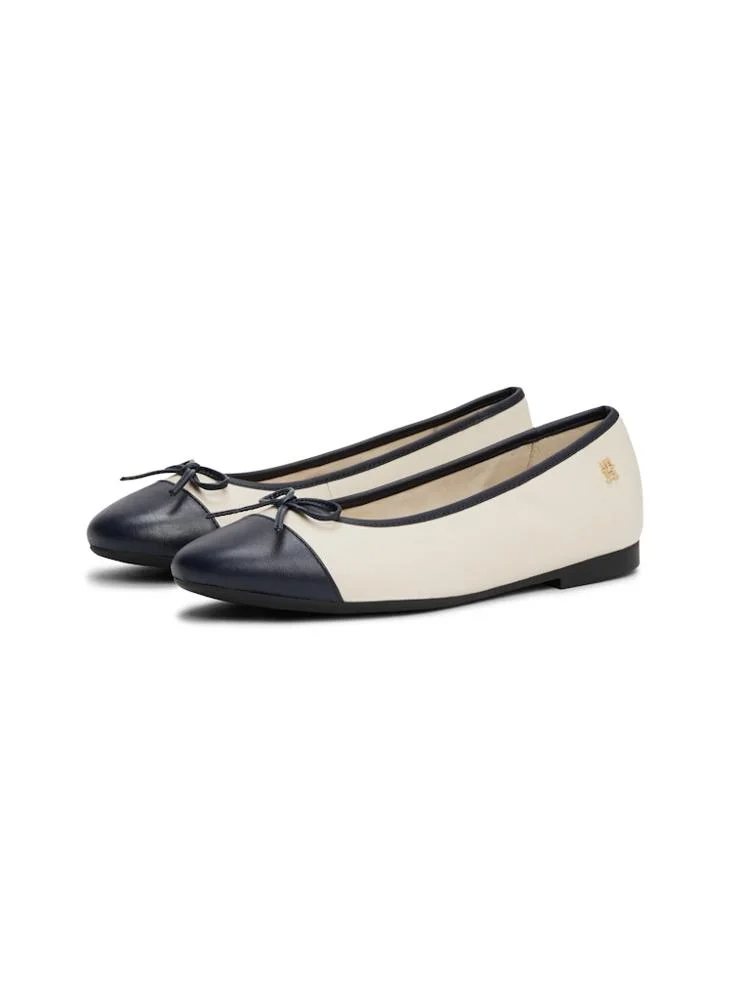 TOMMY HILFIGER Toe Cap Leather Ballerina