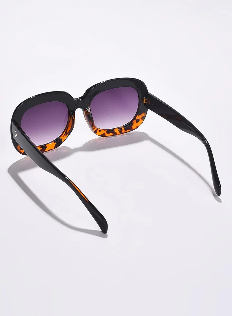 صوص هاوت نظارة شمسية Wayfarer سوداء بعدسات بنفسجية