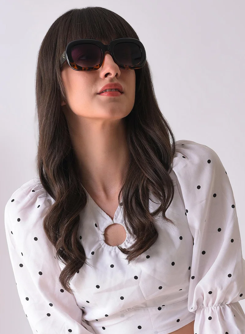 صوص هاوت نظارة شمسية Wayfarer سوداء بعدسات بنفسجية