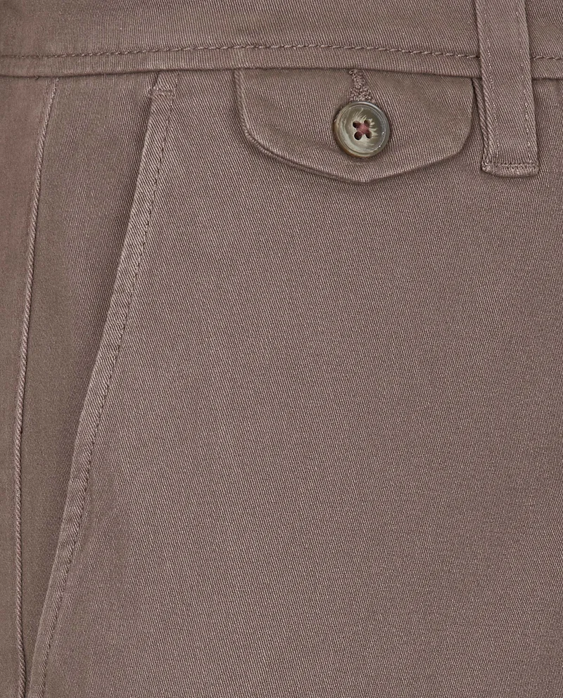 كاميتشسما CHINOS