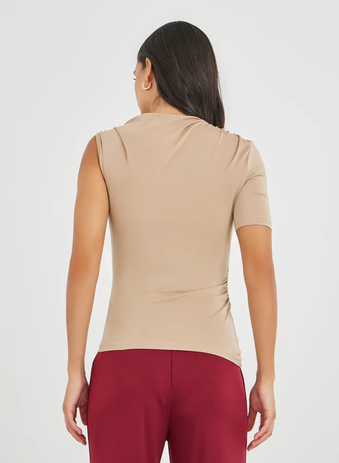 Styli Styli Solid One Sleeve Ruched Detail Top