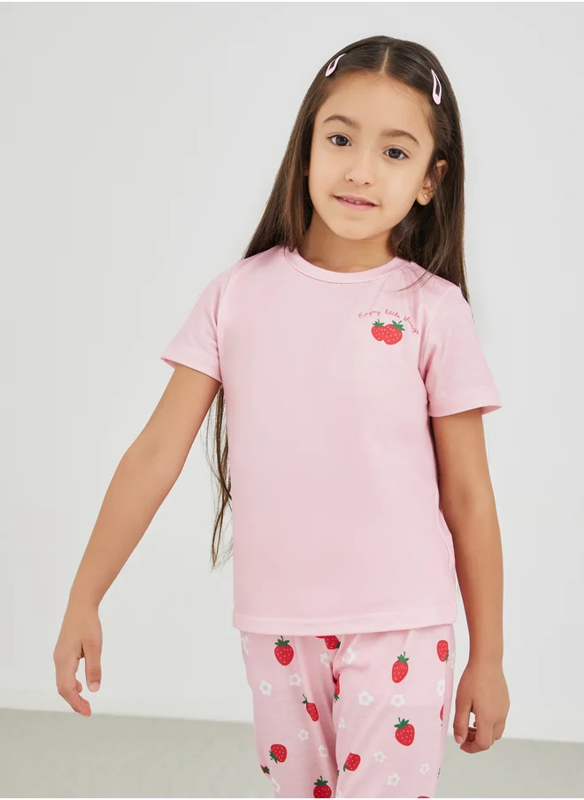Styli Styli Graphic Print Short Sleeve T-Shirt and Pyjama Set