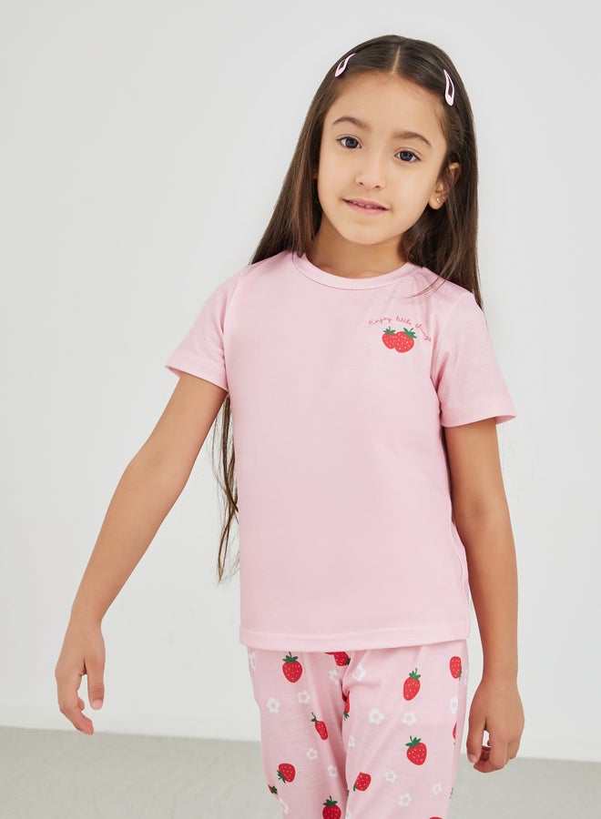 ستايلي طقم بيجامة تي شيرت بأكمام قصيرة وطبعة جرافيك - Image 2