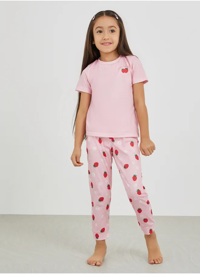Styli Styli Graphic Print Short Sleeve T-Shirt and Pyjama Set