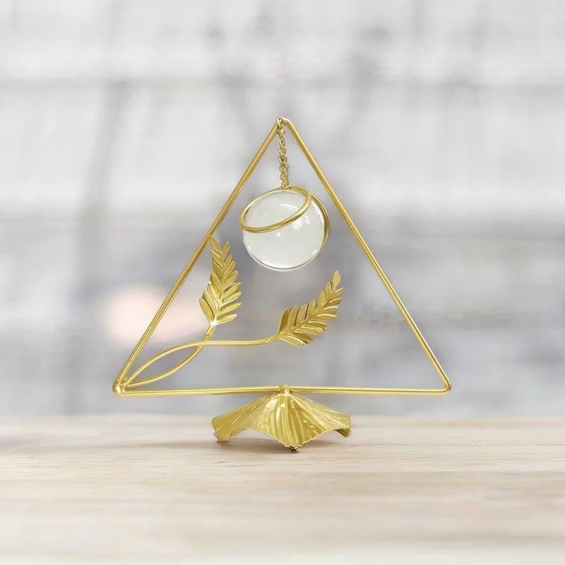 AJARVAR Crystal Ball Ornament Clear Crystal Ball with Gold Metal Stand Modern Simple Abstract Style Firm Frame Fortune Teller Crystal Ball with Stand for TV Cabinet SMH 13 - Image 4