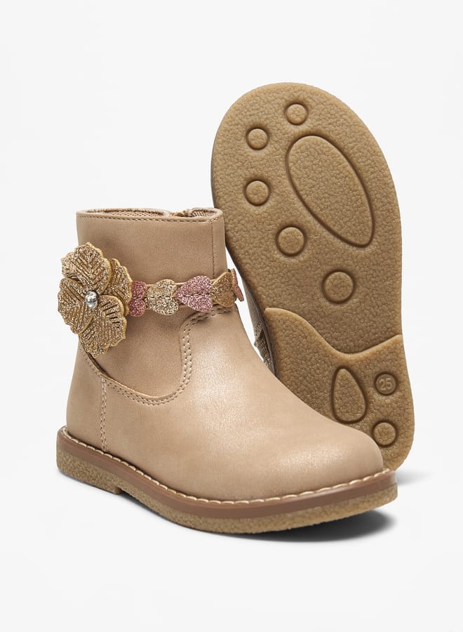 JUNIORS Girls Floral Accent Low Ankle Boots with Zip Closure  - Image 4