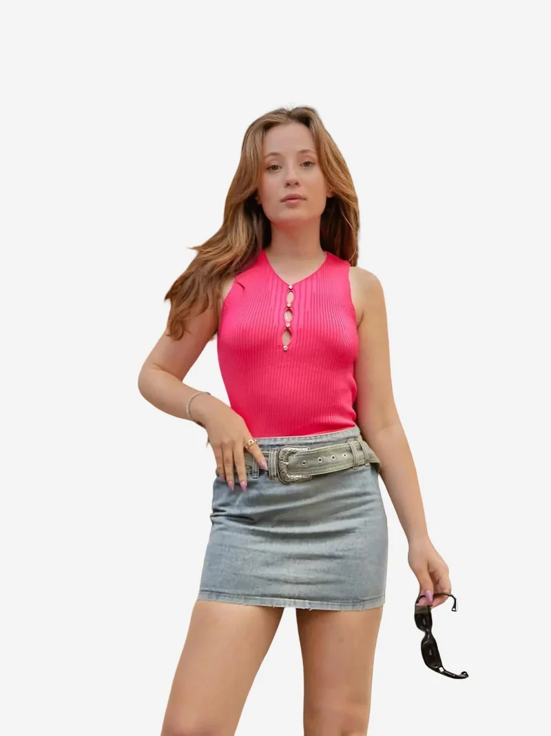 Bianco Lucci LUCCI Ribbed Knit Blouse with Pearl Detail