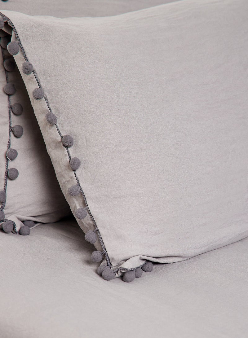 AURORA Pompom Bedding Set - Image 4