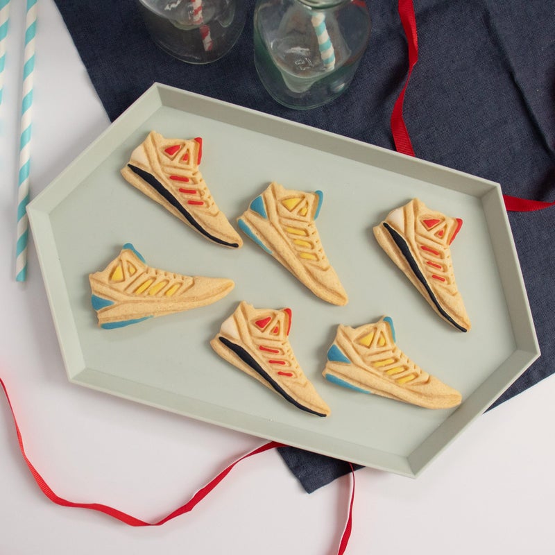 Bakerlogy Basketball Shoe cookie cutter  1 piece - Bakerlogy - Image 3