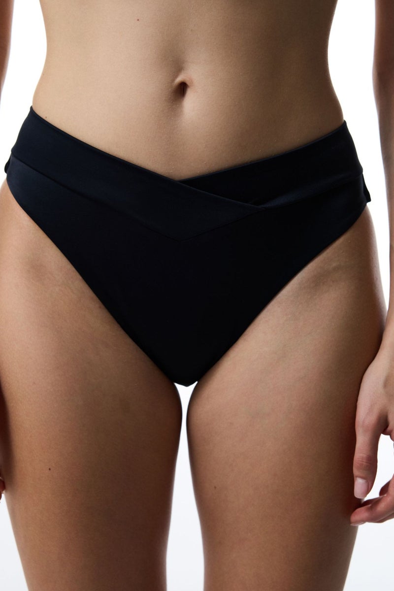 PENTI V-Cut Bikini Bottoms - Image 1