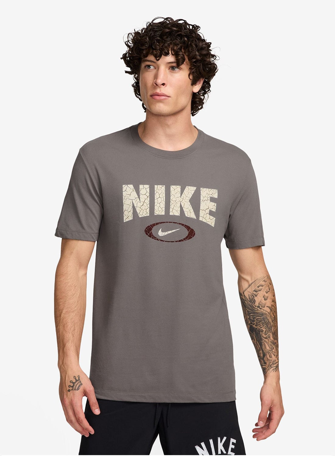 men's nike hybrid t shirt