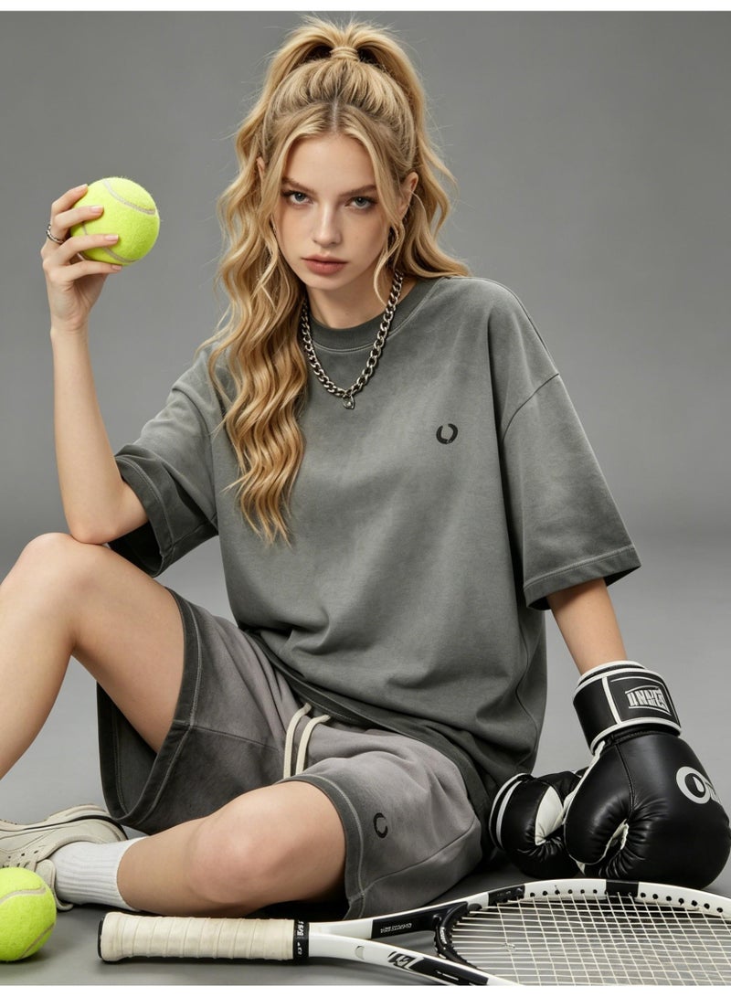 فريد بيري FRED PERRY three-dimensional LOGO for men and women is vintage washed to make an old casual suit, with loose short-sleeved T-shirts and casual shorts. - Image 4