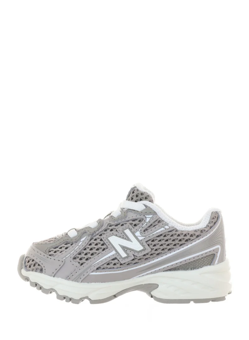 New Balance 740