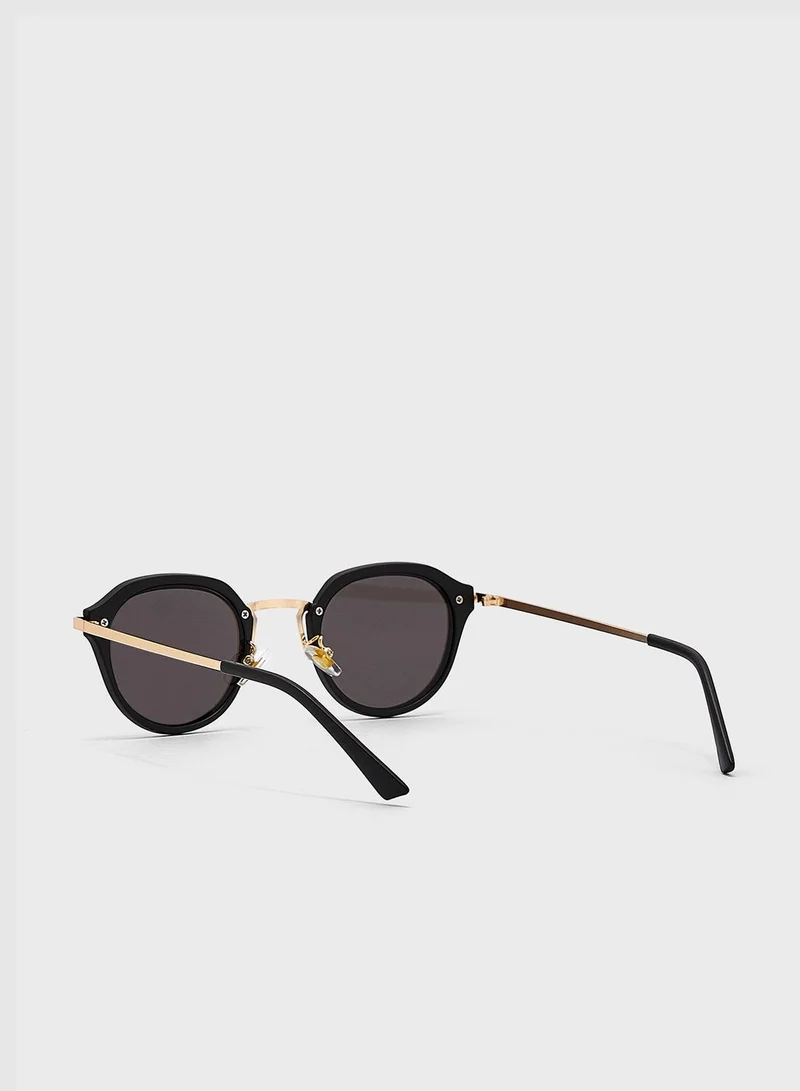 ELLA Round Lens External Frame Sunglasses