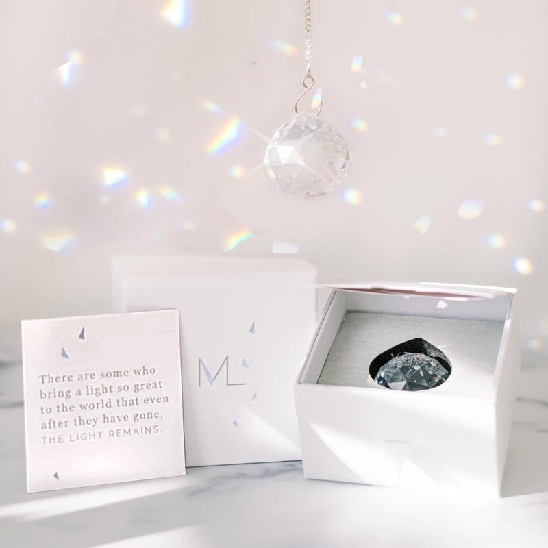 Memorialight Modern Grief Gift, 40mm Crystal Ornament Rainbow Maker, Unique Memorial Gifts for Loss of Family, Loved Ones, Miscarriage, Best for Funerals, Sympathy, Bereavement, Daily Remembrance - Image 1