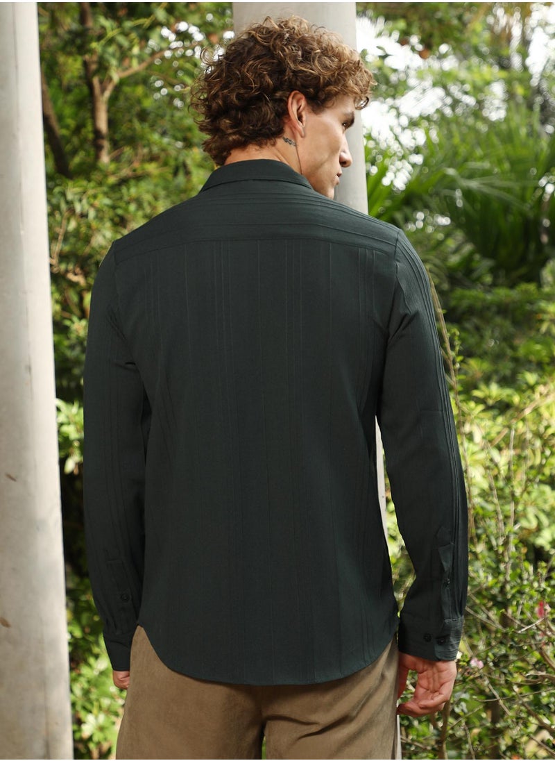 Campus Sutra Campus Sutra Men's Sacramento Green Multitrack-Tactile Shirt For Casual Wear | Spread Collar | Long Cuffed Sleeves | Button Closure | Shirt Crafted With Comfort Fit For Everyday Wear  - Image 5
