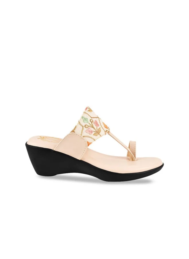 شوتوبيا Shoetopia Girls Embroidered One Toe Comfort Heels