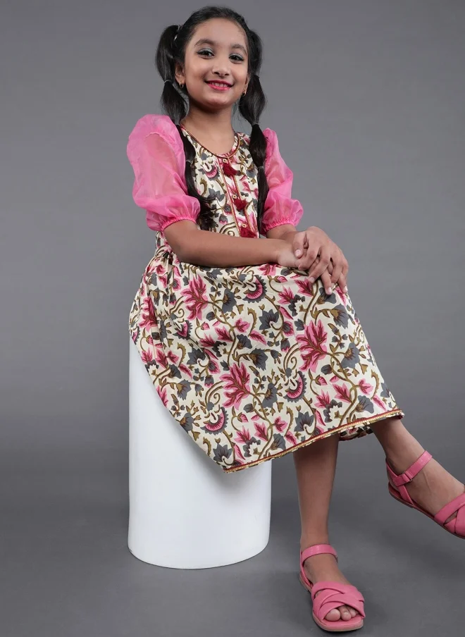 أيه كيه إس فستان بناتي بتصميم - وطبعة زهور