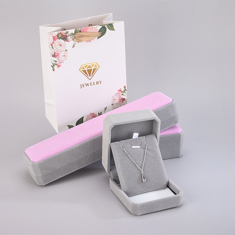 Generic Square Jewelry Gift Box Set for Necklace Bracelet Earrings Flannel series box