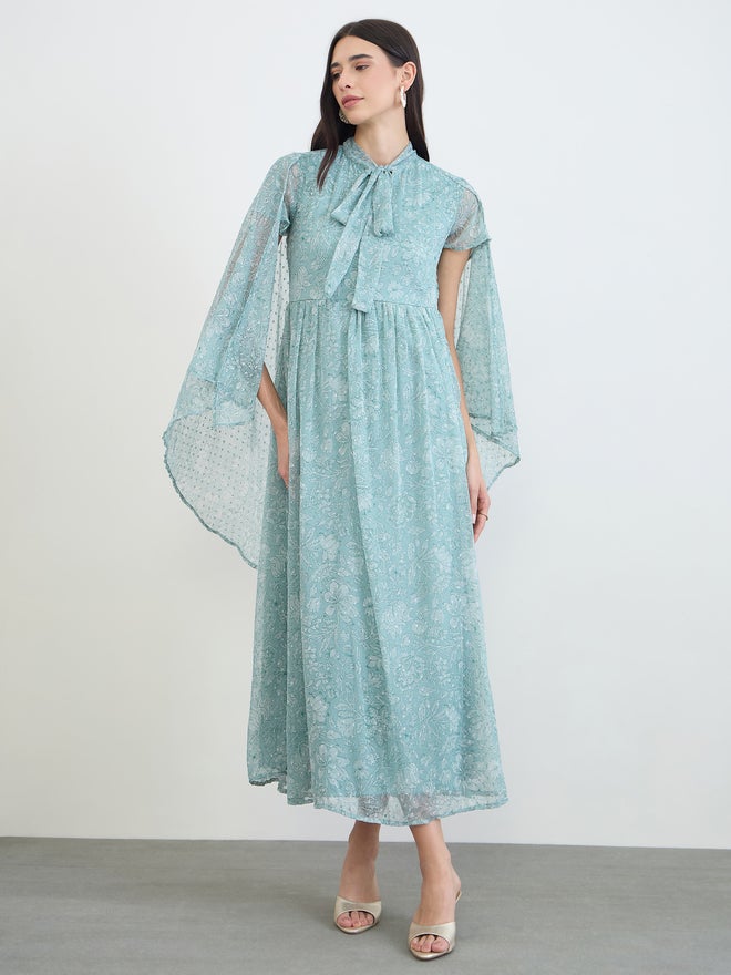 Styli Green Floral Print Dobby Cape Maxi Dress - Image 3
