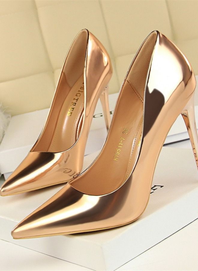 BIGTREE أحذية كعب عالي معدنية عصرية 10.5 سم ذهبية