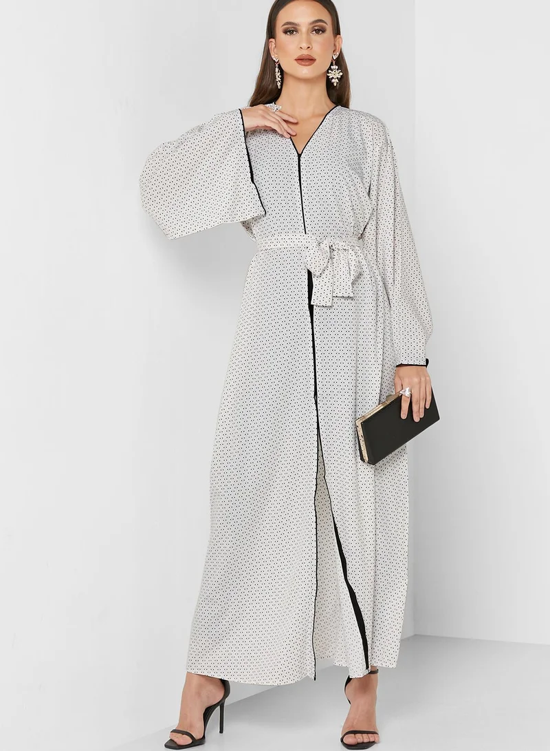 NUKHBAA Piping Detail Printed Abaya