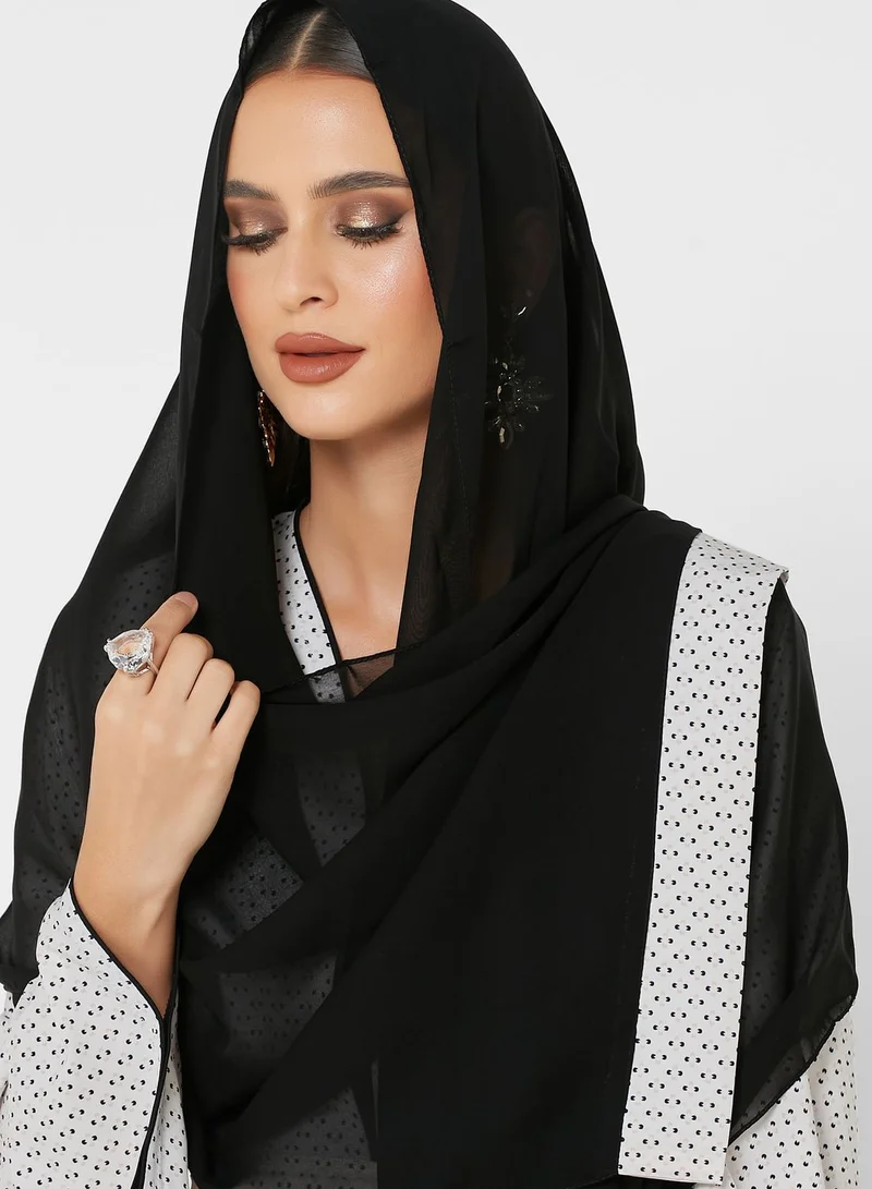 NUKHBAA Piping Detail Printed Abaya