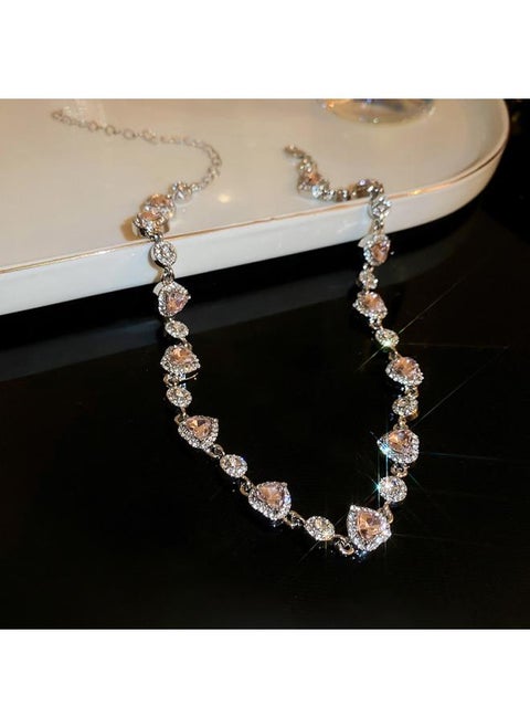 European And American Light Luxury Style Diamond-encrusted Love Necklace Niche Elegant Retro Elegant Neck Chain New High-grade Touching And Commuter Necklace