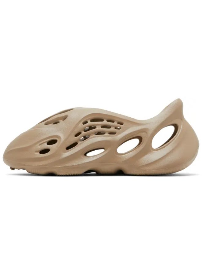 yeezy Yeezy Foam Runner Mist  - Image 2