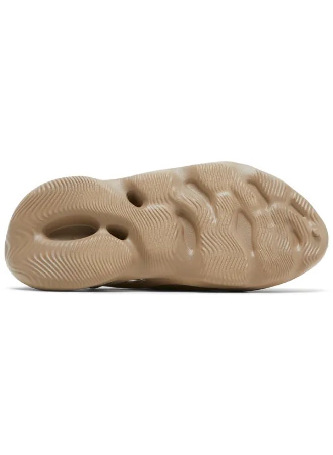 yeezy Yeezy Foam Runner Mist  - Image 3