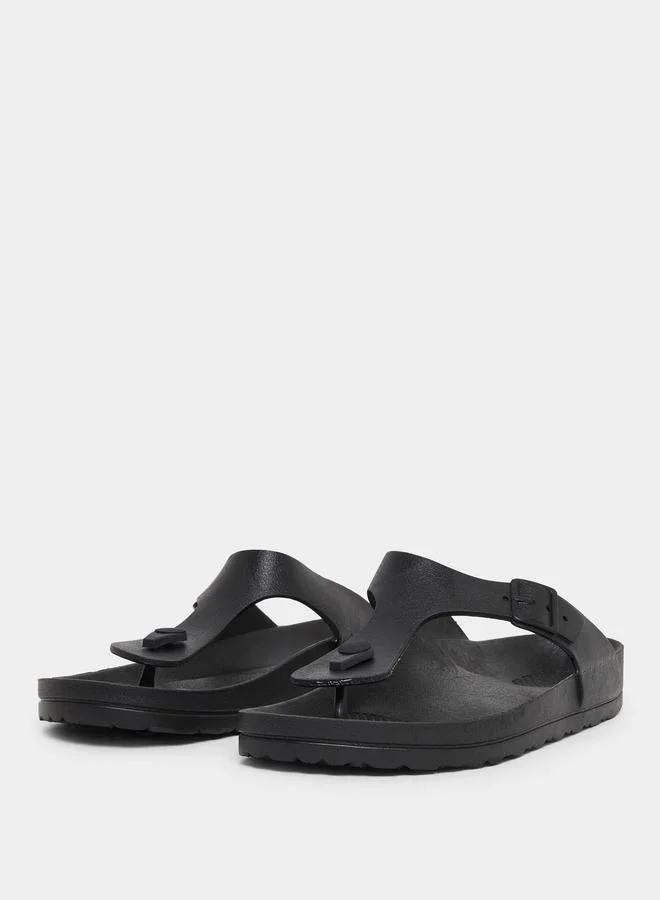 ستايلي صندل كاجوال بإبزيم غلق