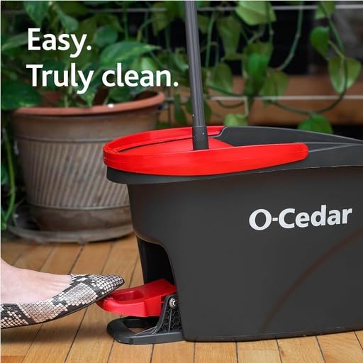 o cedar O-Cedar Easywring Microfiber Spin Mop & Bucket Floor Cleaning System with 3 Extra Refills - Image 2