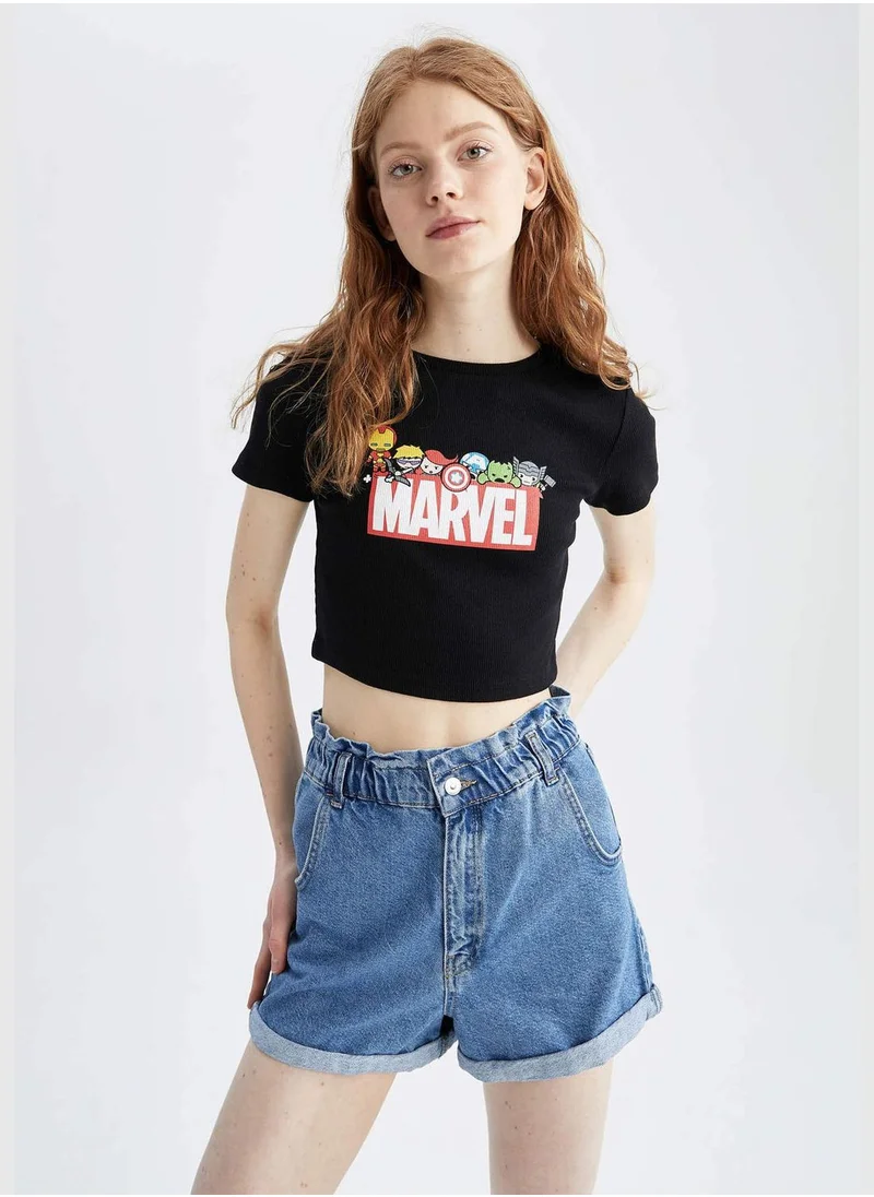 ديفاكتو Woman Marvel Licenced Slim Fit Crew Neck Knitted Short Sleeve T-Shirt