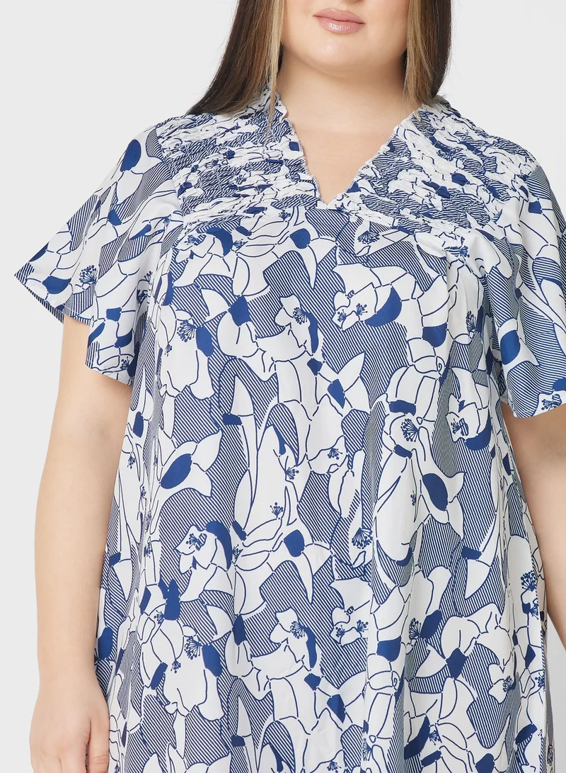Ginger Plus V Neck Detail Printed Dress