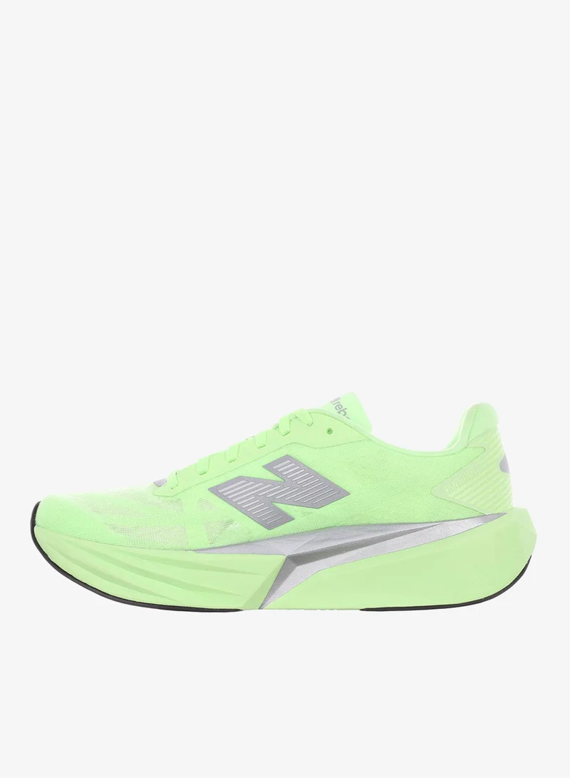 نيو بالانس متمرد