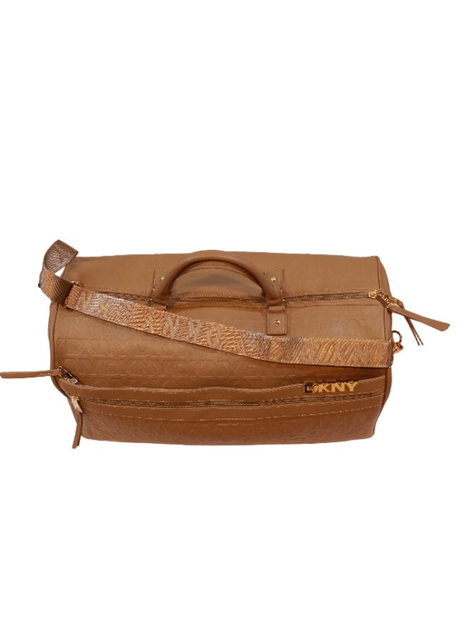 دكني حقيبة دافل دي كيه إن واي عمودية بنقش بارز للجنسين بعجلات خفيفة للغاية بلونين والجوز - Image 2