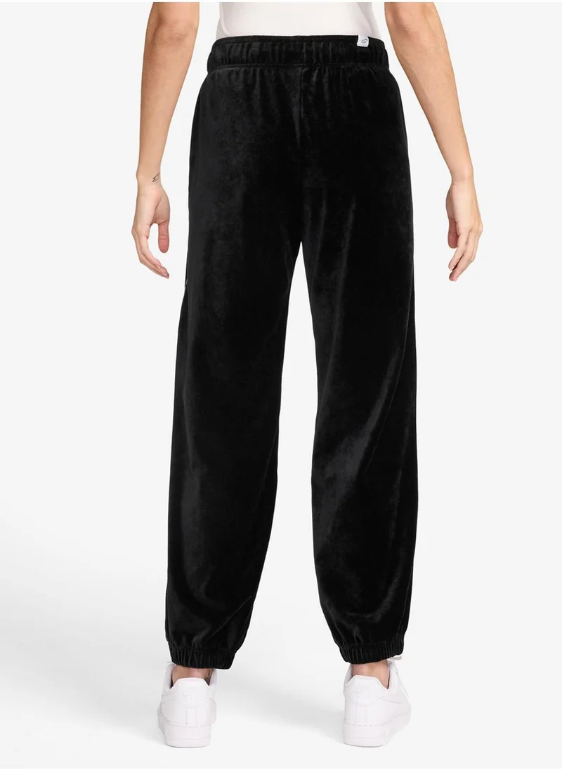 نايكي بنطلون رياضي ان اس دبليو كلوب