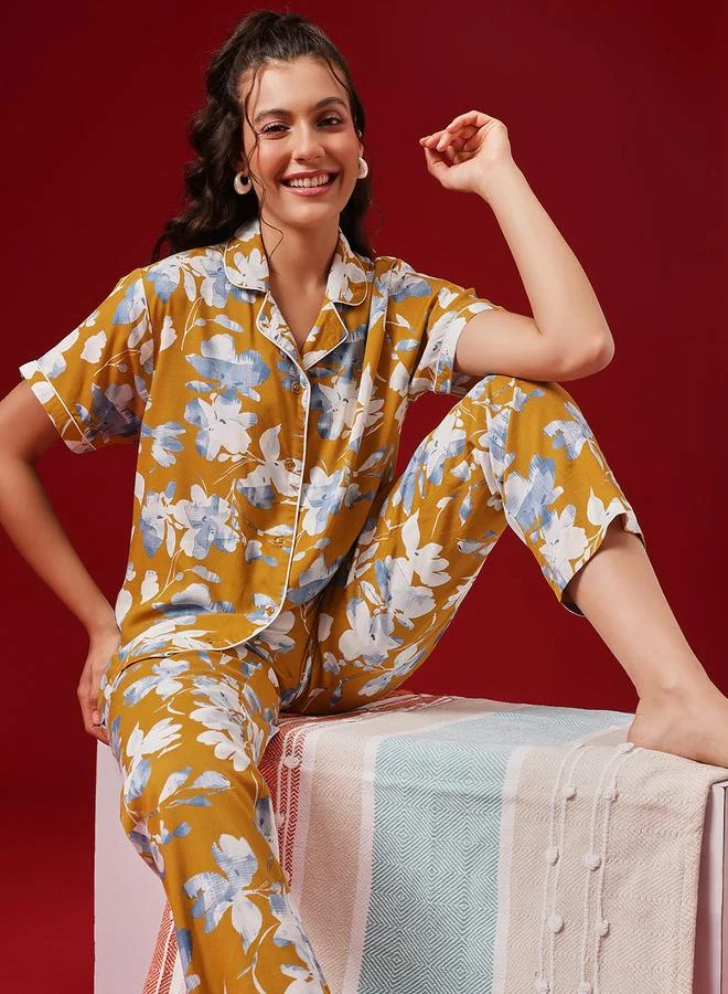 كلوفيا طقم قميص بأزرار وطبعة زهور وبنطال بيجاما