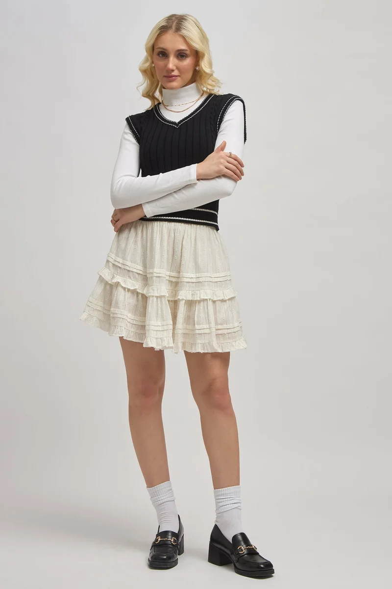 فيرجيو Solid Cotton V-Neck Sleeveless Boxy Top for Women