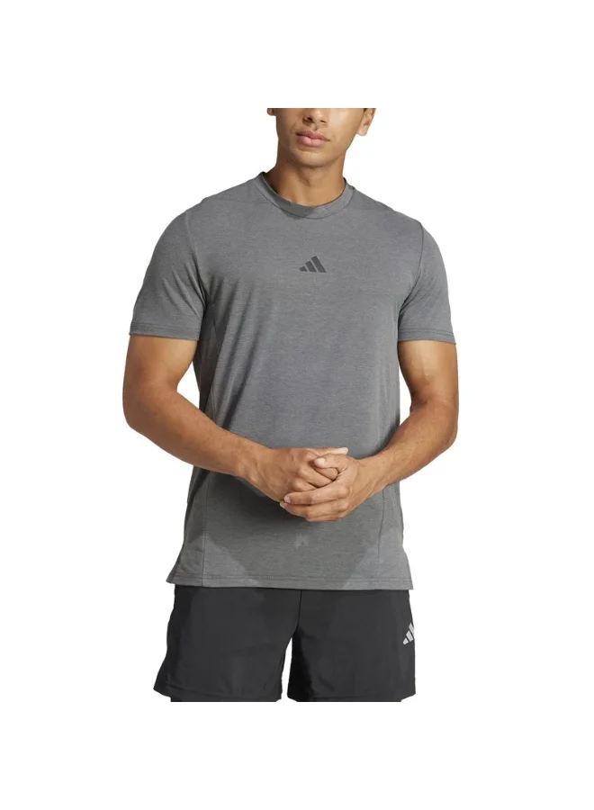 adidas تي شيرت D4T