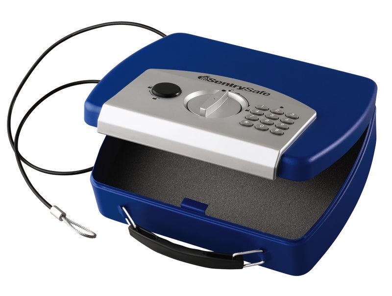 سينتري سيف Sentrysafe صغير أزرق آمن مع صندوق قفل لوحة المفاتيح الرقمية للنوم أو السفر يمكنه تخزين جوازات السفر والمجوهرات المال 0.08 قدم مكعب خارجي: 2.9 × 10 × 7.9 بوصة P008Eblu - Image 2