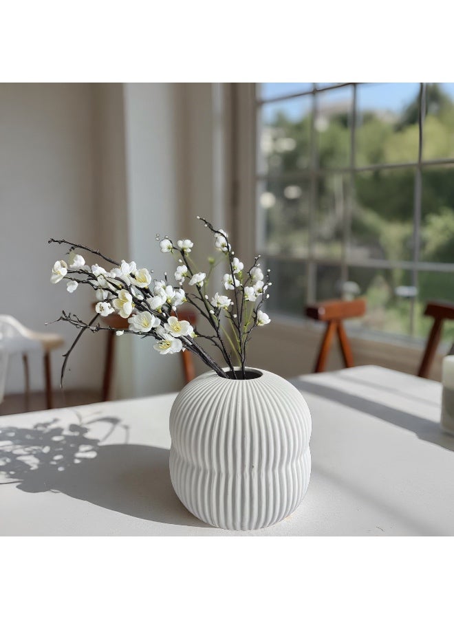 Round Ripped Vase - Image 2