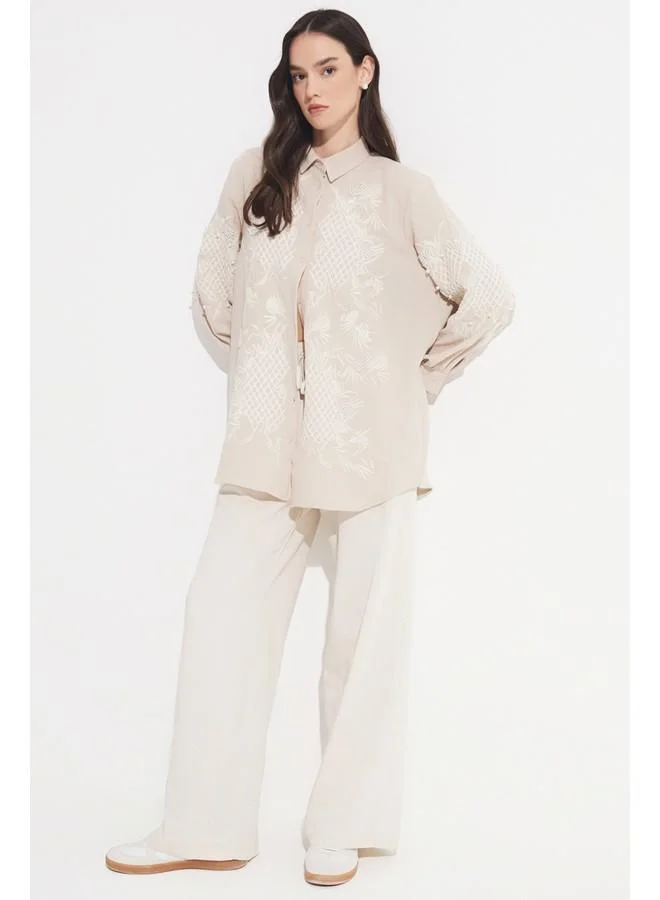 جون June Women Exclusive Boyfriend/Wide Fit Embroidered Detailed Woven Shirt Light Beige