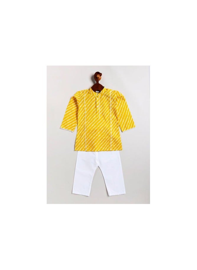 PRASHA Boys' Yellow And White Cotton Kurta and Pyjama Set - Image 3