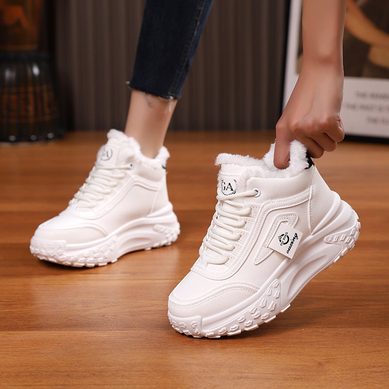 Unisex Casual Sneaker Shoes - Image 1